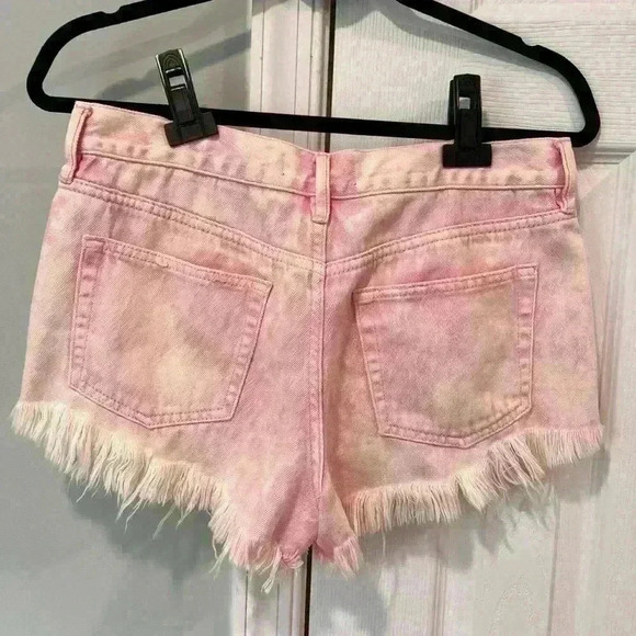 We The Free Free People Loving Good Vibrations Short Pink w/white marble Size 27 - Picture 2 of 3